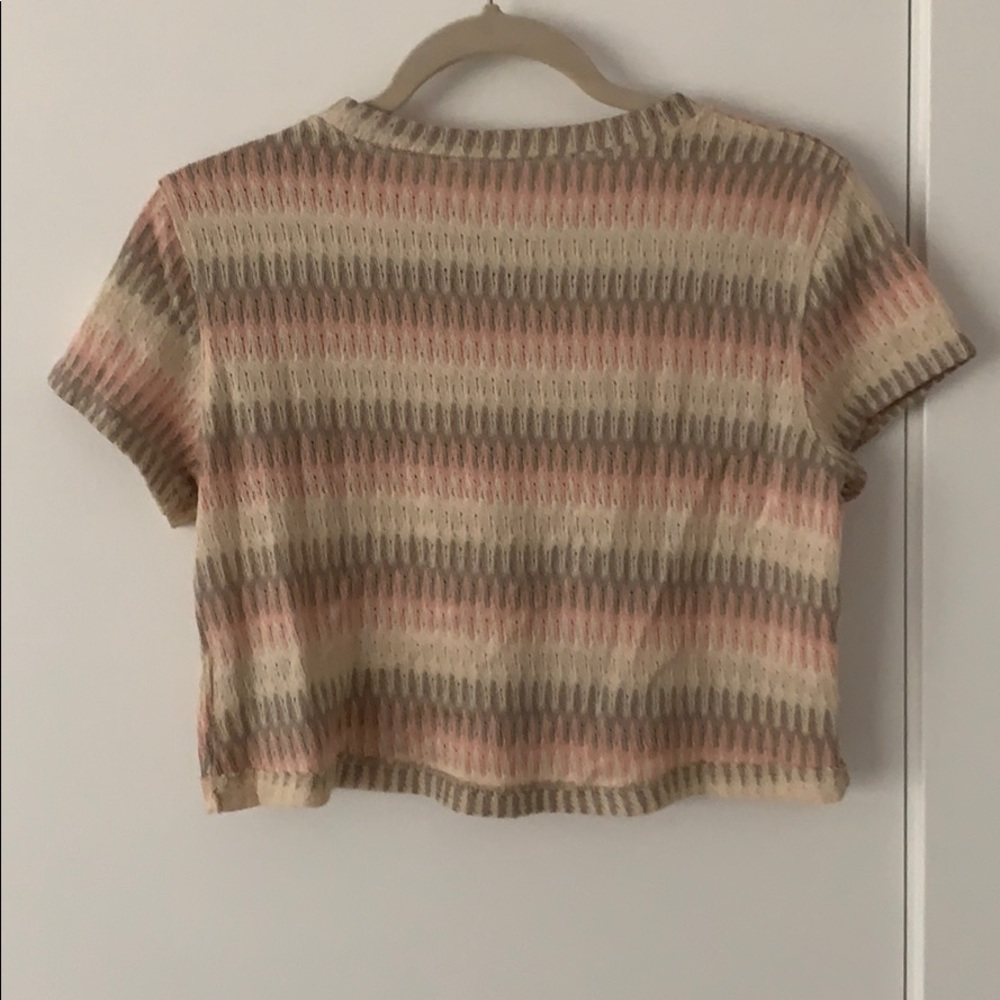patterned crop top - Picture 4 of 4